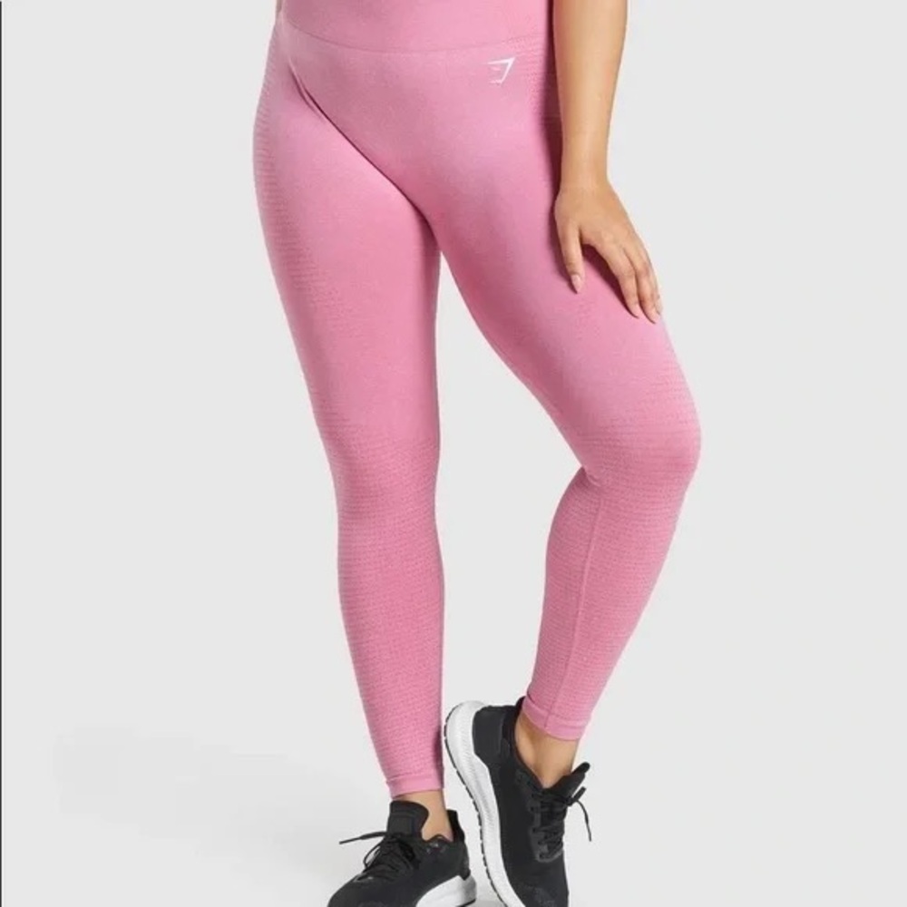 Gymshark Vital Seamless Leggings - Pink Marl - Small